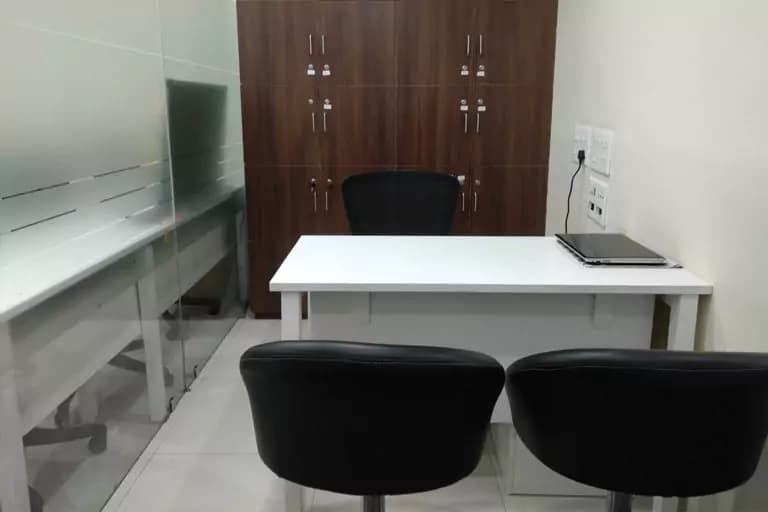 Workcave Sector 37 — image 2